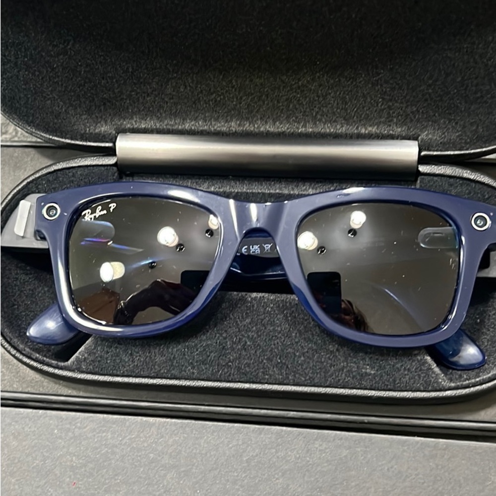 RAY-BAN STORIES | WAYFARER